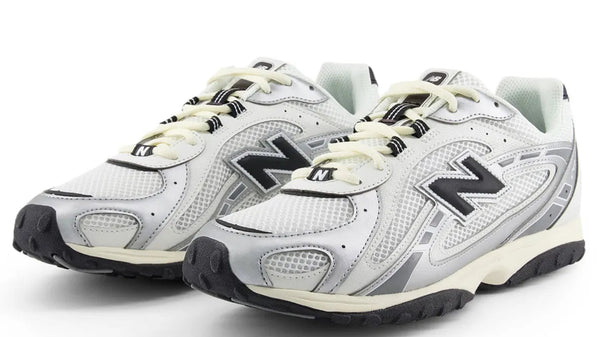 New Balance 204L Silver Metallic Black