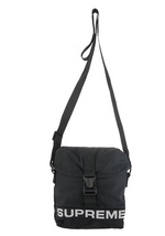 Load image into Gallery viewer, Supreme Field Side Bag Black
