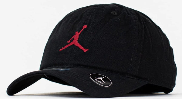 JORDAN CURVED BRIM ADJUSTABLE HAT BLACK RED