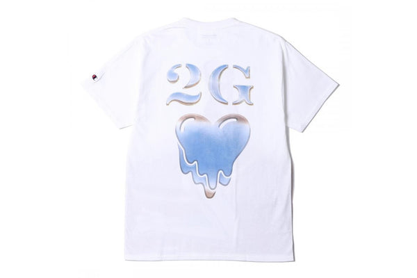 Hajime Sorayama x Emotionally Unavailable retaW for 2G SEXY ROBOT TEE