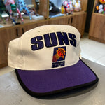 Load image into Gallery viewer, Suns Vintage Snapback White
